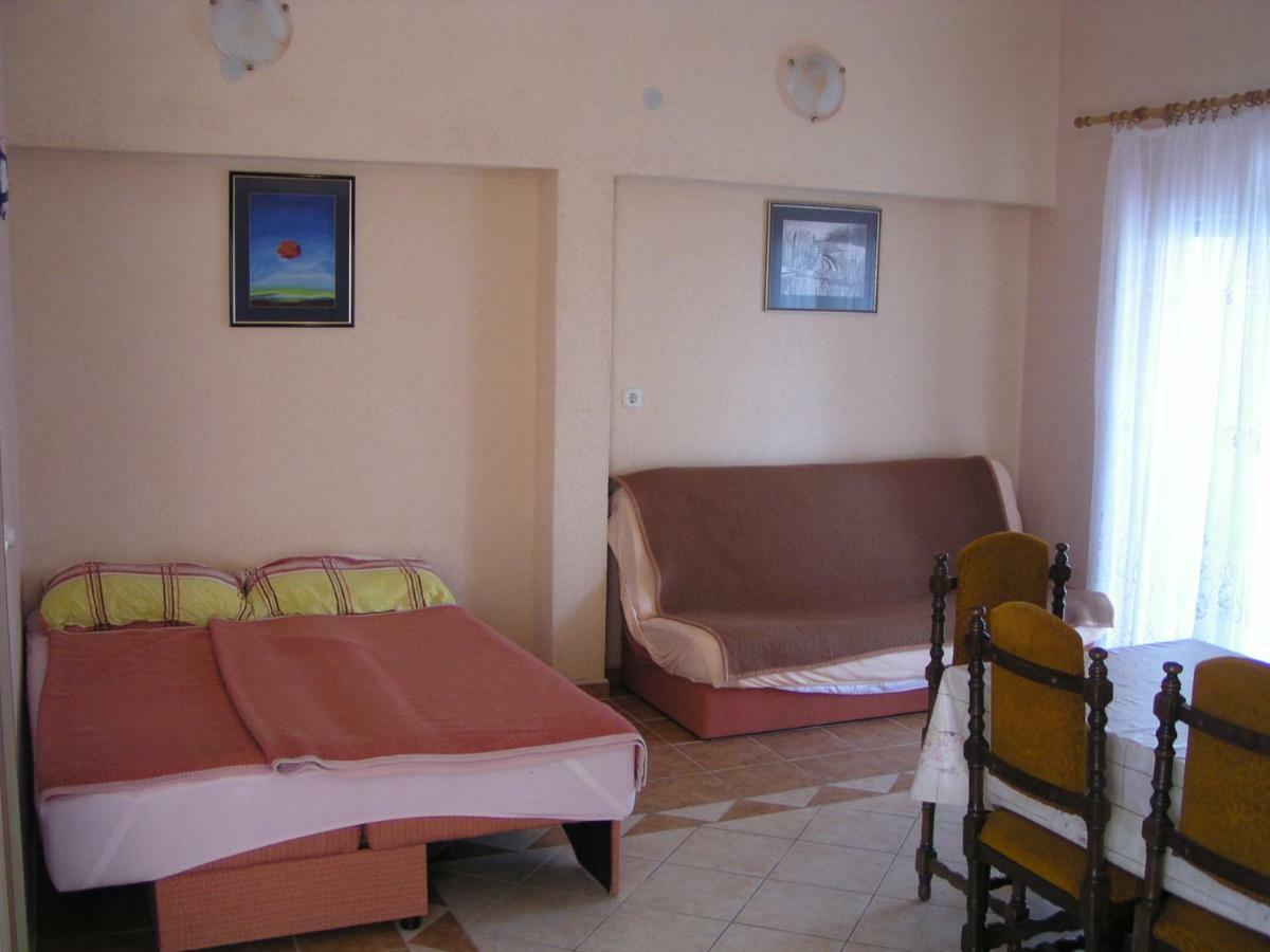 Apartman Ivica ヴィル エクステリア 写真